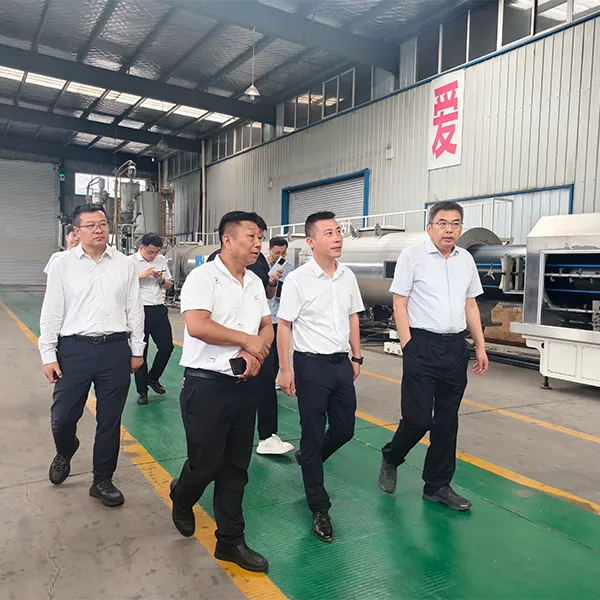 Глава района лювэйхуа прибыл в компанию фиг для исследования, точного расширения возможностей высококачественного развития предприятий