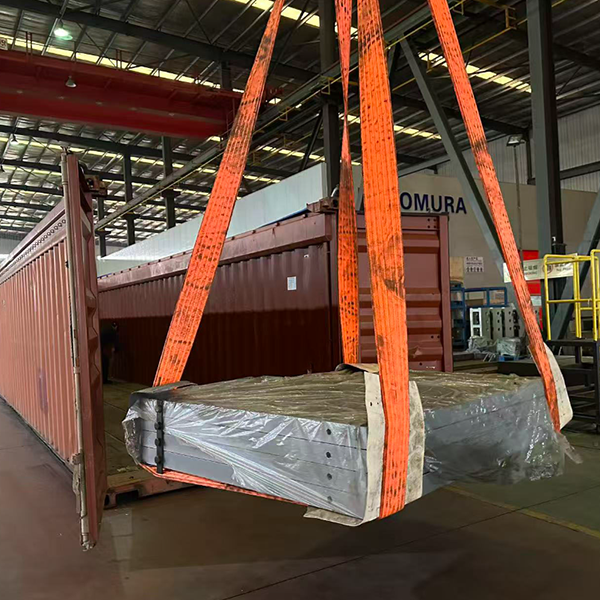 Линия по производству конвейерных лент успешно отгружена в Южную Африку.