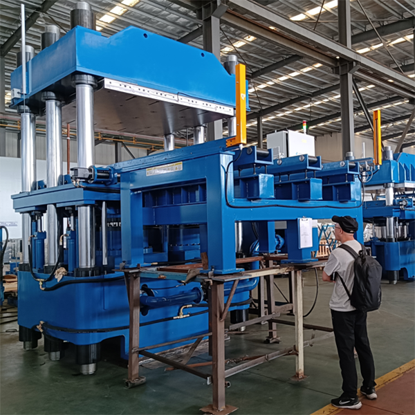 Резиновая машина для горячего прессования для тяжелых условий эксплуатации