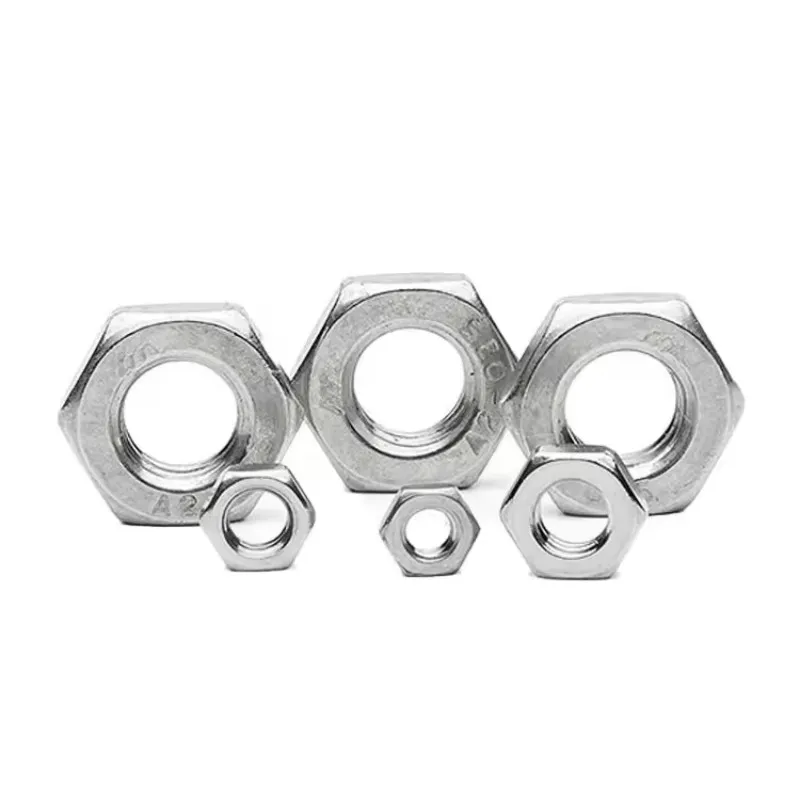 шестигранная гайка