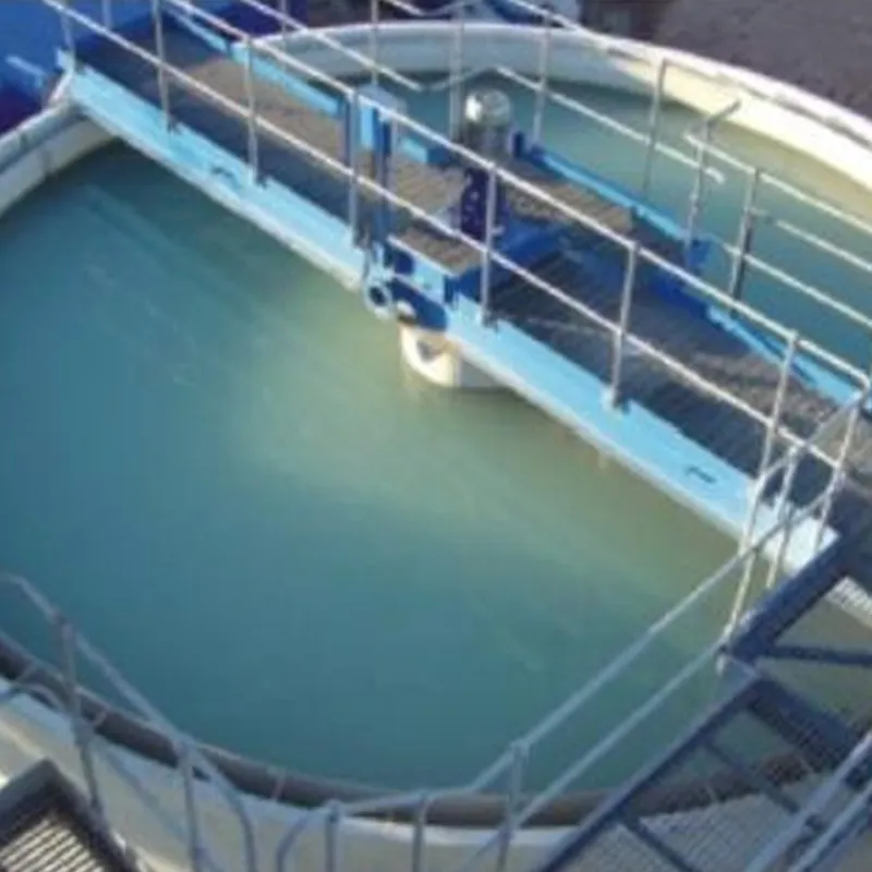 Скребок для сбора грязи с центральным приводом серии KN