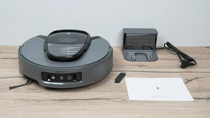 3i G10+: пресс мусора, 18 000 Па, выдвижная боковая щётка и салфетка