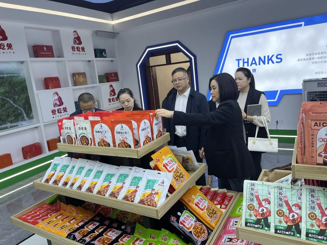 27fc66cbcff70a35255d7c19620dea31