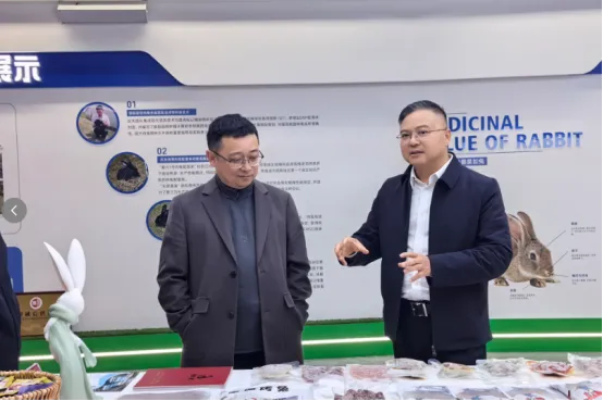 7ebe6d193d7b1ac2f4b8958def12cbb3