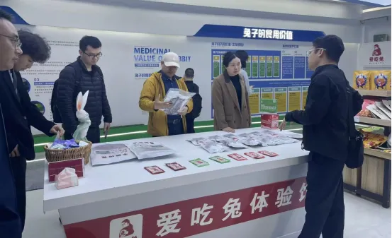 abbad59535b0beb20fb9140b85a092ea