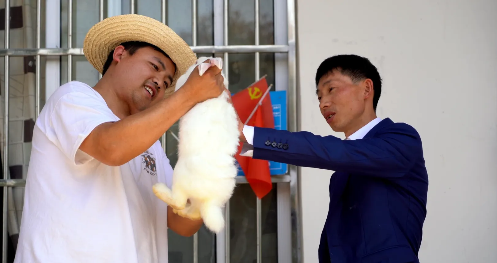 Индустрия кроличьего мяса незаметно развивается: его высокая питательная ценность и экологичность открывают новый экономический путь, приносящий миллиарды долларов.-2