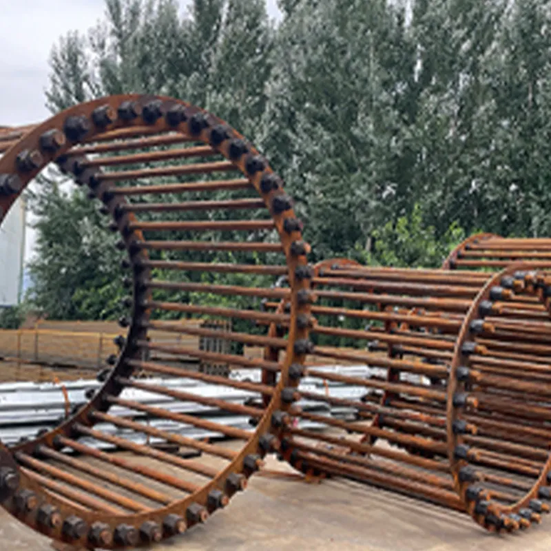 Компания Чжуцюн Стил проявляет заботу о сотрудниках, обеспечивая страхование для всех, профессиональная команда охватывает все должности, высококачественное обслуживание становится преимуществом при освоении российского рынка