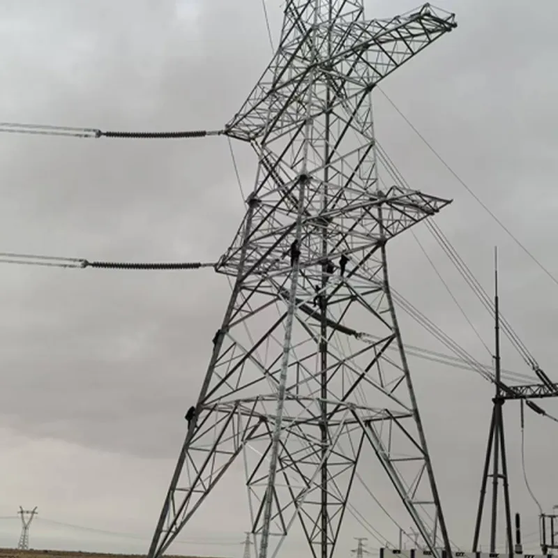 Стальная опора линии электропередачи