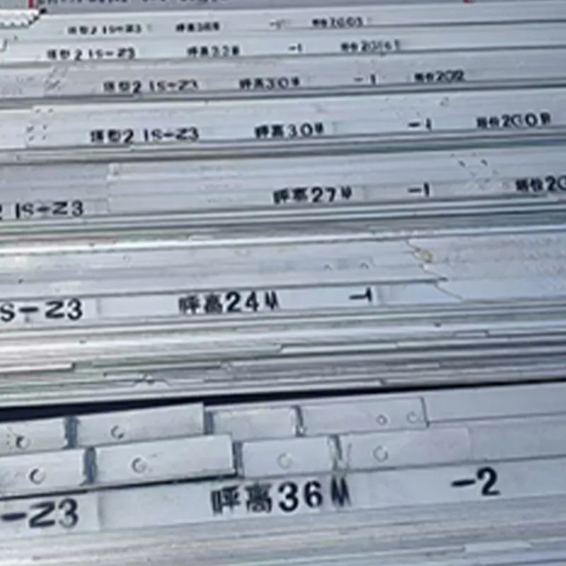 Стальная опора линии электропередачи