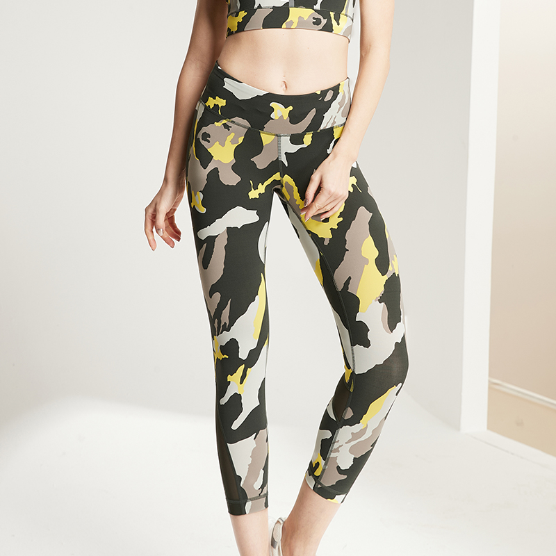 W8001 Укороченные леггинсы капри с двойными вставками из сетки