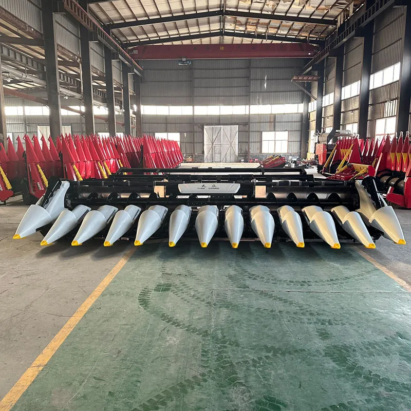 Кукурузная жатка 12-рядная