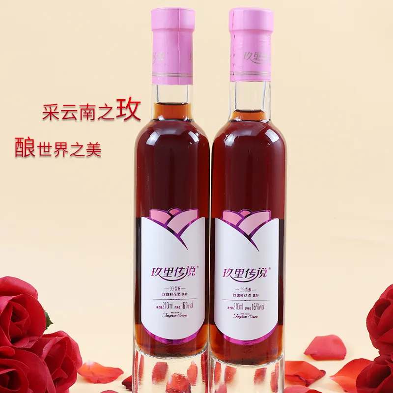 Ликер из свежих розовых цветов