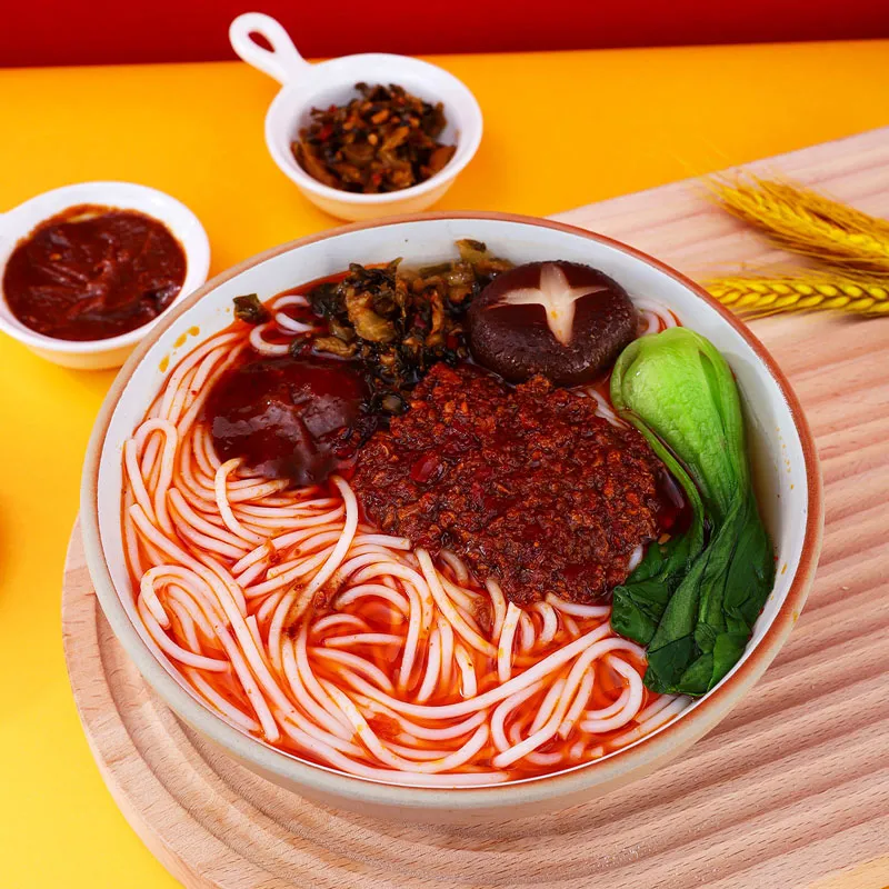 Подарочный набор лапши быстрого приготовления из Юньнани (8)