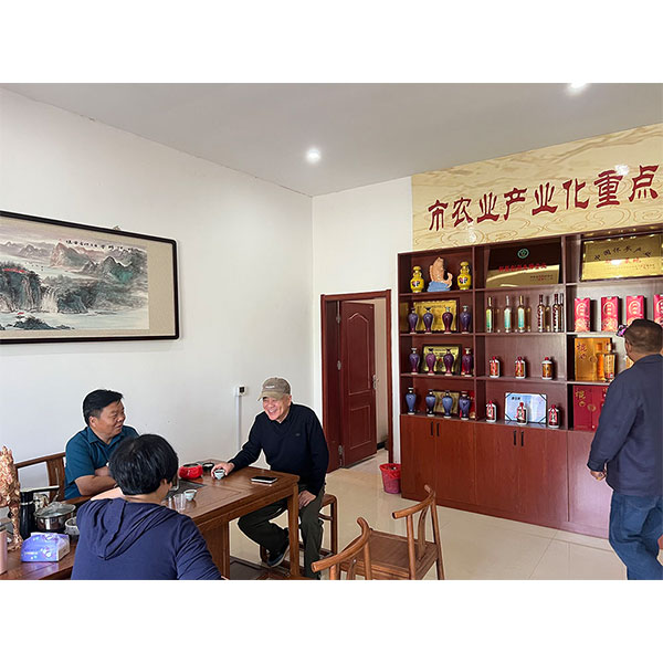 Huaishen Liquor выходит на рынок Юго-Востока: дистрибьютор из Сямэня официально подписал соглашение и начинает работу