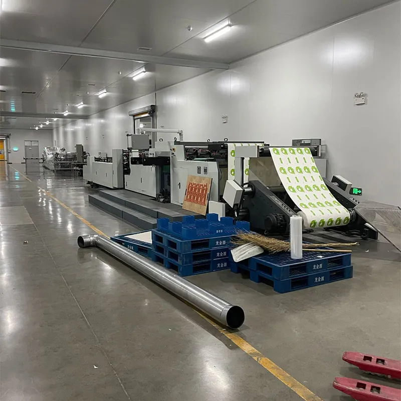 KNOWING Автономная плоскопечатная плосковысекальная машина