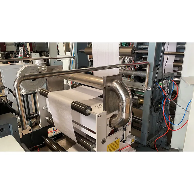 Коронирующее устройство