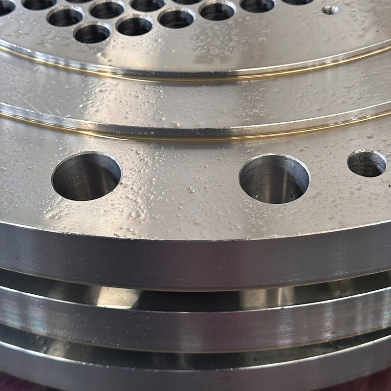 Высокоточная трубная решетка из углеродистой стали, прецизионная обработка на станках с ЧПУ, изготовление на заказ для теплообменников