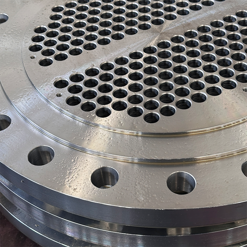 Высокоточная трубная решетка из углеродистой стали, прецизионная обработка на станках с ЧПУ, изготовление на заказ для теплообменников