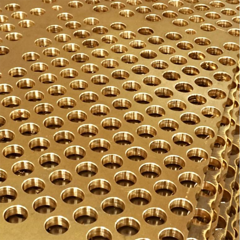 Перегородка из морской латуни C46400, устойчивая к коррозии в морской воде, изготовление на заказ для равномерного распределения потока в теплообменнике