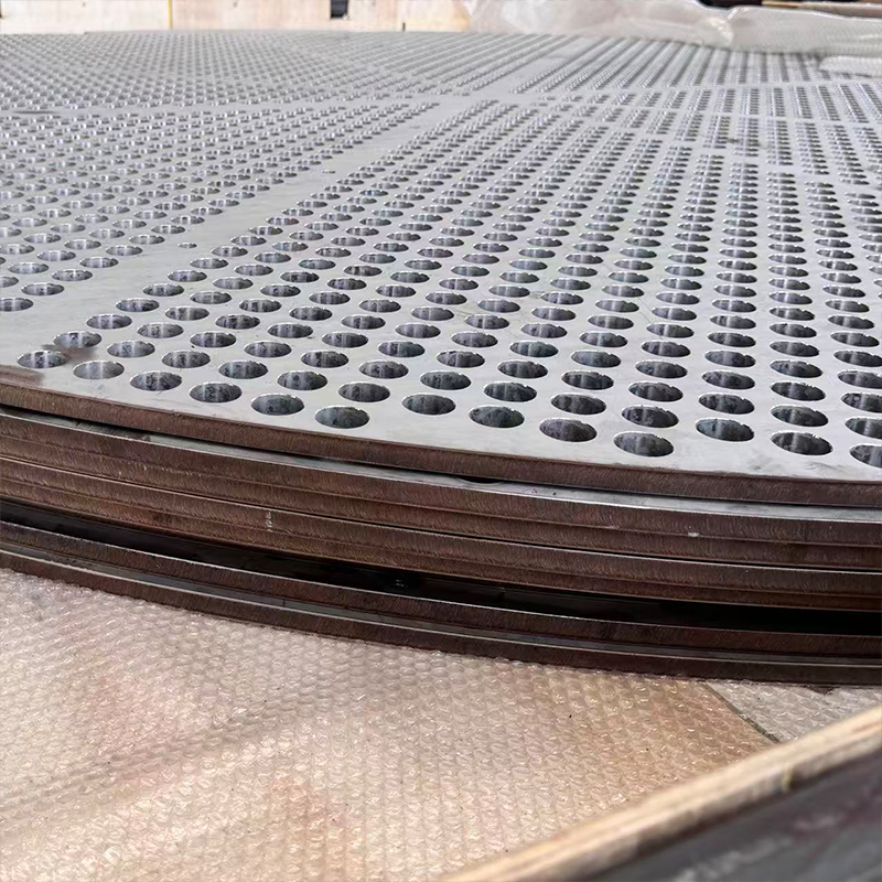 Перегородка из нержавеющей стали TP321, устойчивая к высоким температурам для теплообменников, прецизионное изготовление с множеством отверстий на заказ