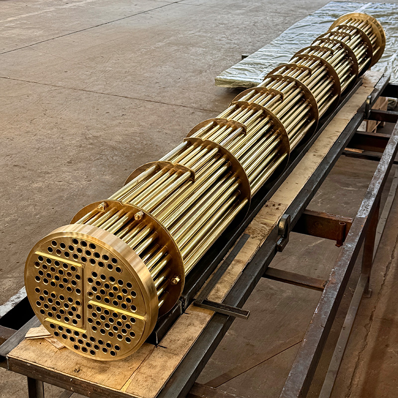 Пучок теплообменных труб из морской латуни C46400, устойчивый к коррозии в морской воде, специализированное изготовление на заказ для судовых конденсаторов