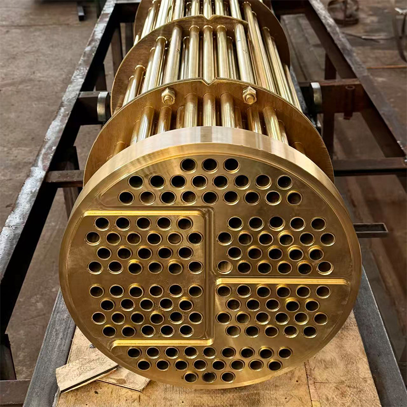 Пучок теплообменных труб из морской латуни C46400, устойчивый к коррозии в морской воде, специализированное изготовление на заказ для судовых конденсаторов