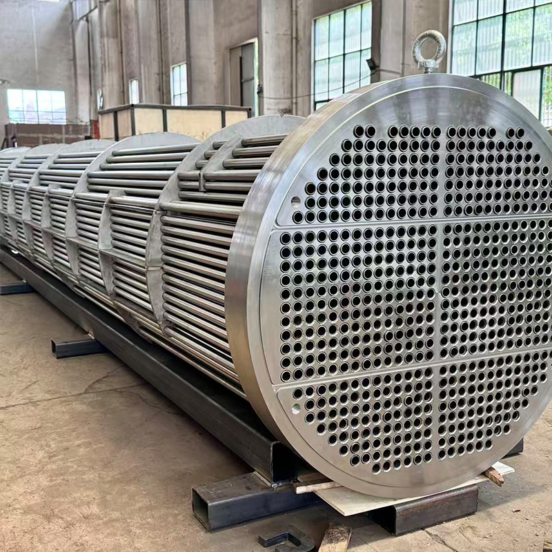 Пучок теплообменных труб из никелевого сплава N06625, устойчивый к сильной коррозии (4)