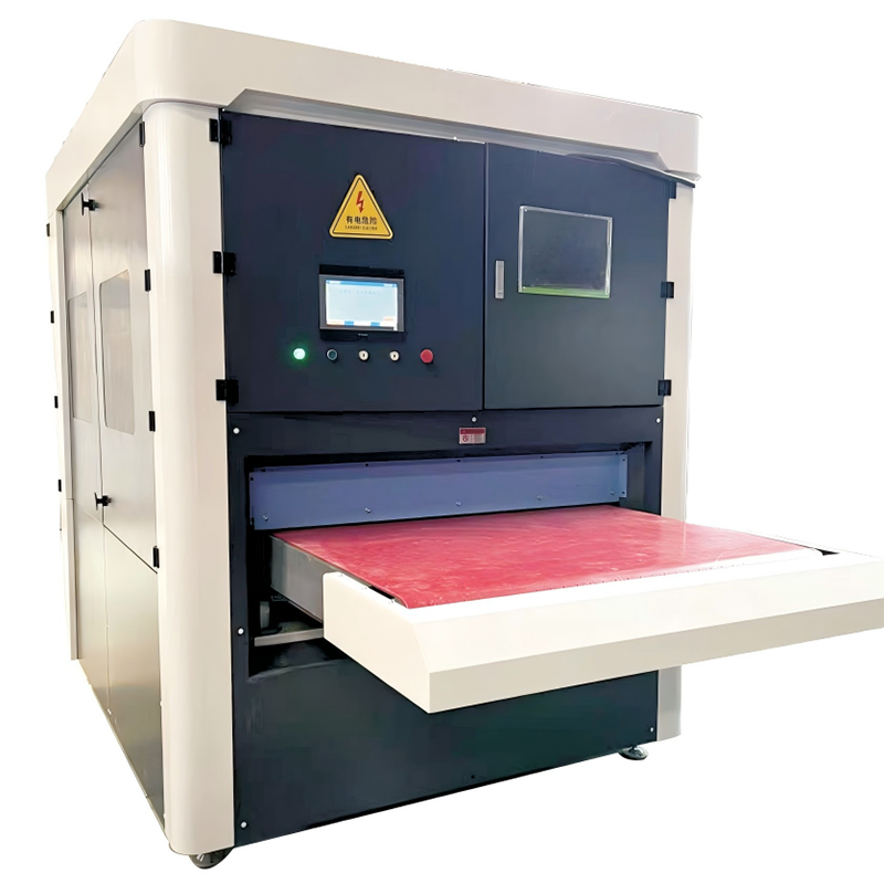 Широколенточный станок с роликовыми щетками для удаления заусенцев, полировки, финишной обработки и снятия фасок на металлических изделиях