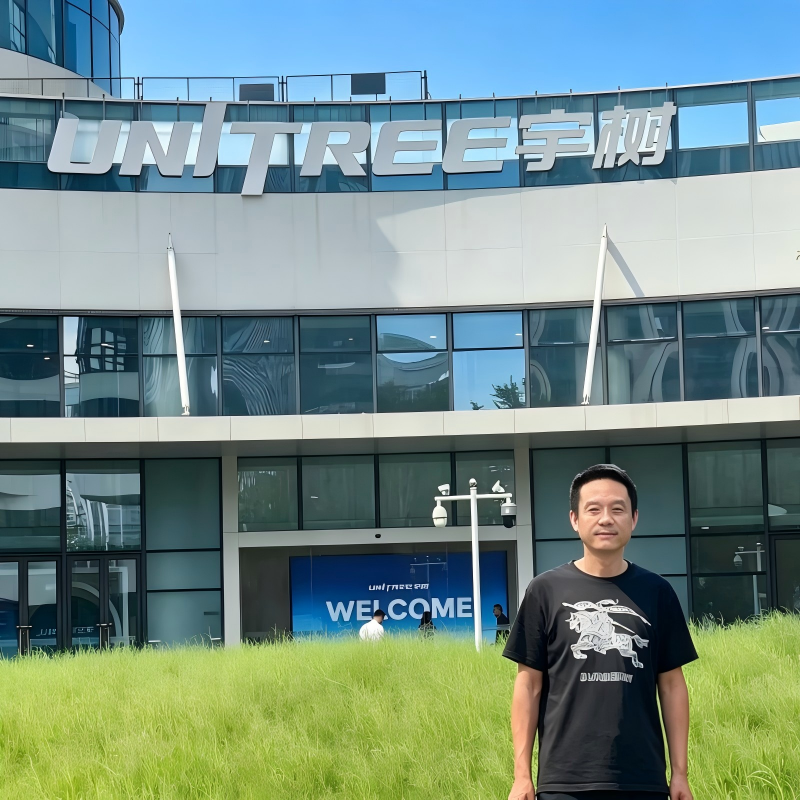 Визит в Unitree Robotics для изучения передового опыта в области робототехники