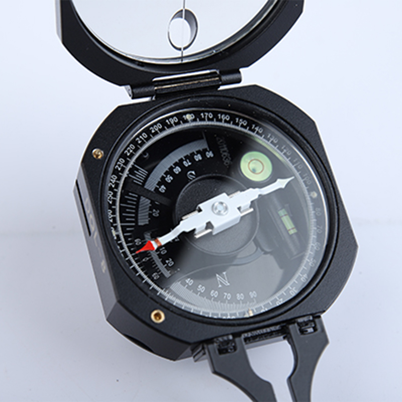 Геологический компас модели DQL-8