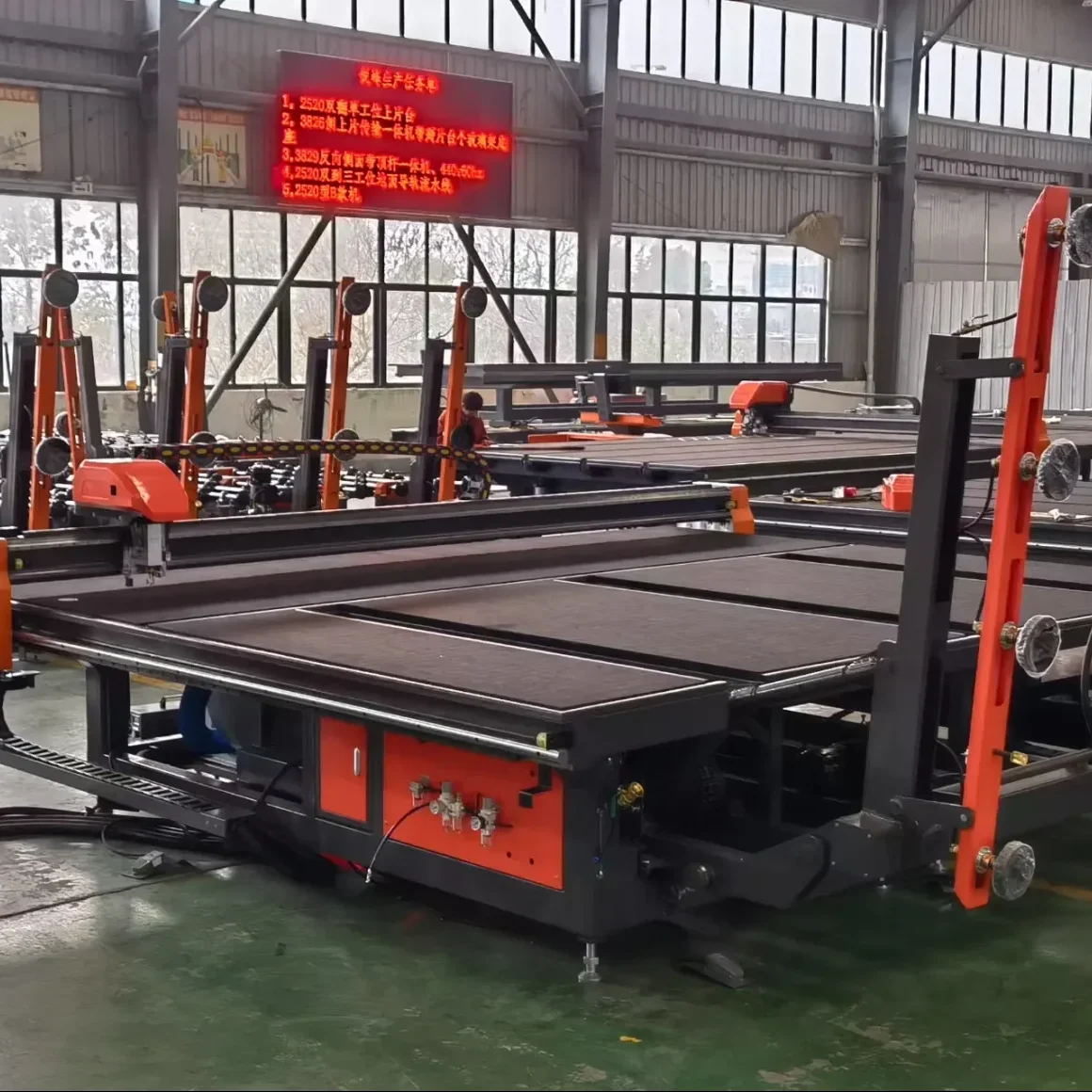 Как выбрать линию поточной резки стекла?