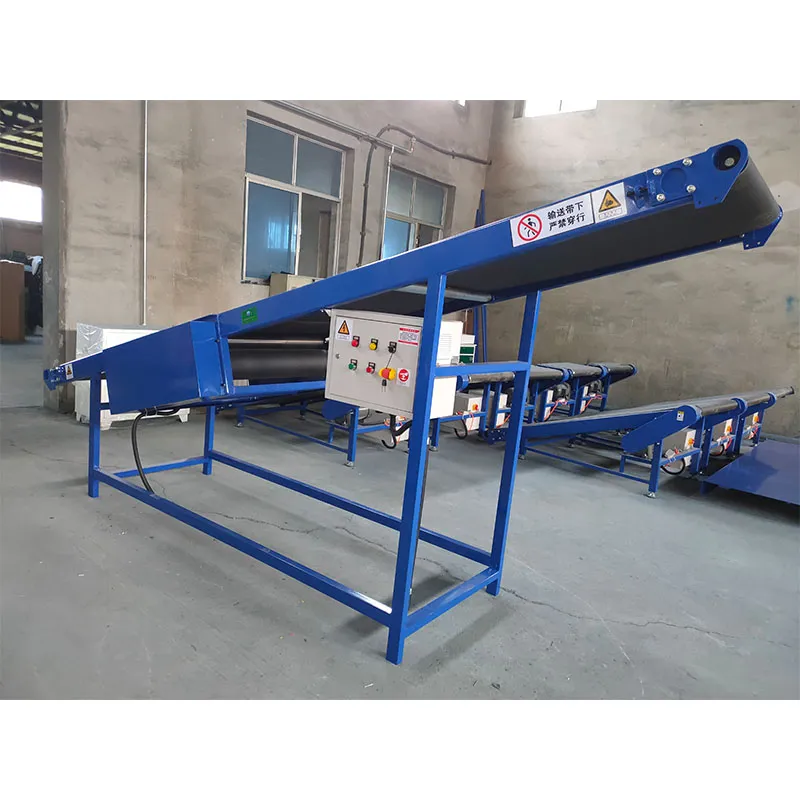 Наклонный ленточный конвейер