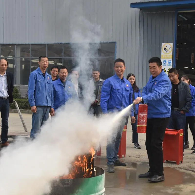 Компания ООО Хубэй Пэнвэй Трубный холдинг провела противопожарные учения