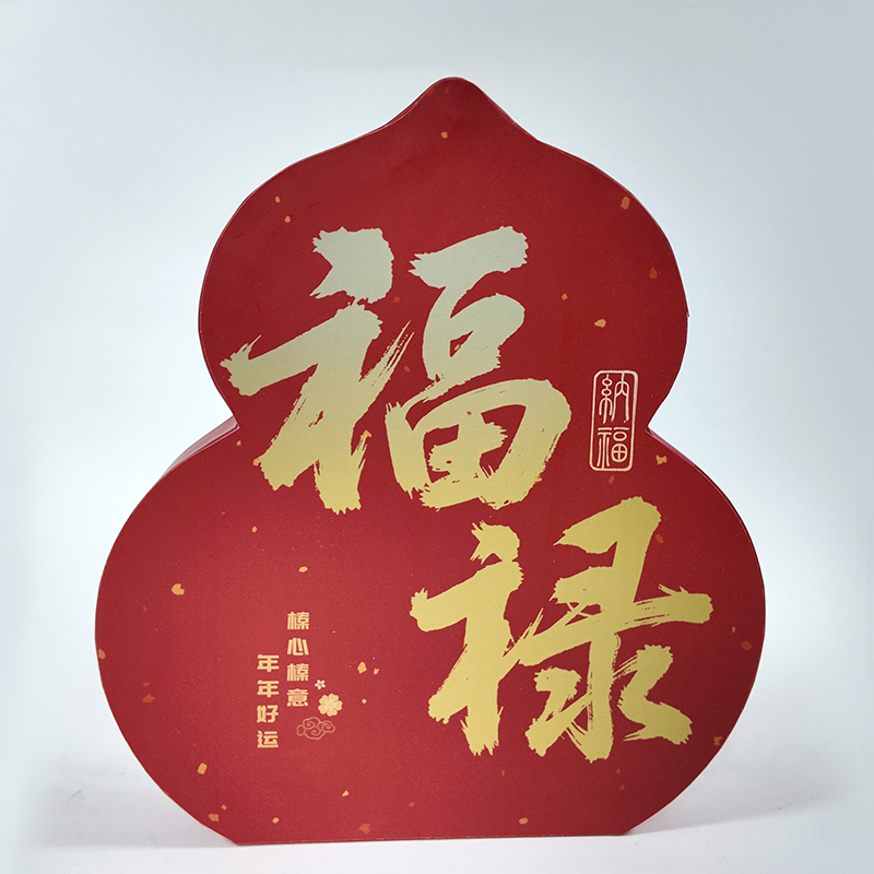 Фигурная подарочная коробка