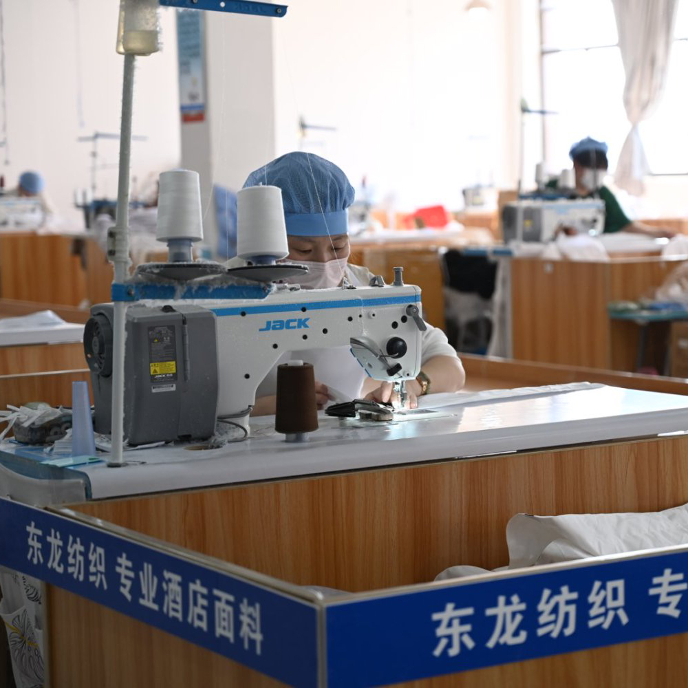 Простой гостиничный стиль,Полосатая коллекция для отелей,Износостойкая простыня - ООО «Баодин Лундун Текстиль»