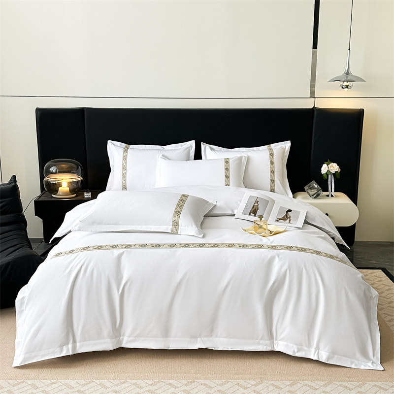 Цветы сливы – хаки