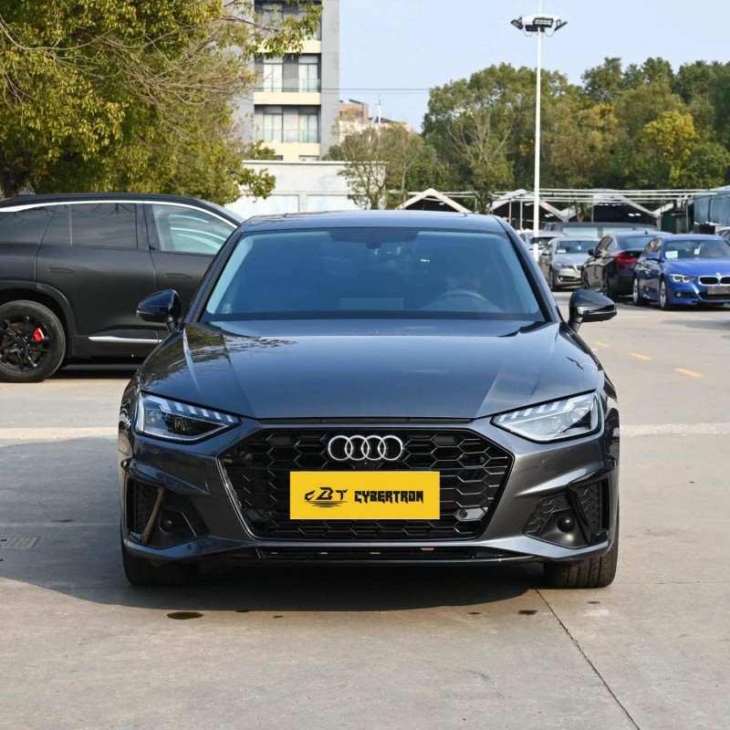 Audi A4L 2022 40 TFSI Luxury Dynamic Edition: немецкий автомобиль в спортивном стиле, который идеально подходит для дома и работы