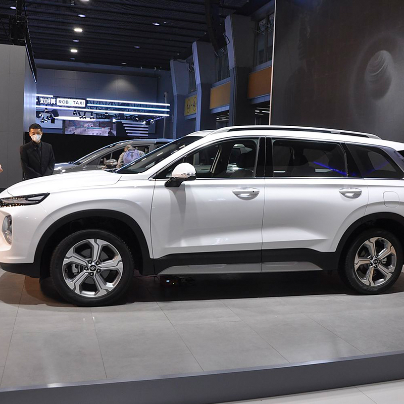 Поддержанный Hyundai Santa Fe 2023, 2.5T GLX 2WD