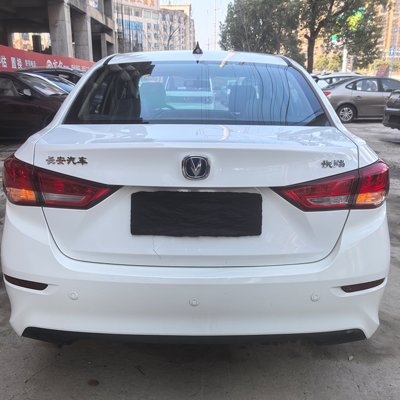 Поддержанный Changan Alsvin 2019, 1.5L DCT Luxury (Euro 6)