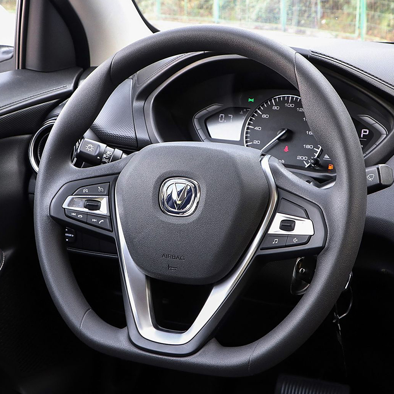 Поддержанный Changan Alsvin 2019, 1.5L DCT Luxury (Euro 6)