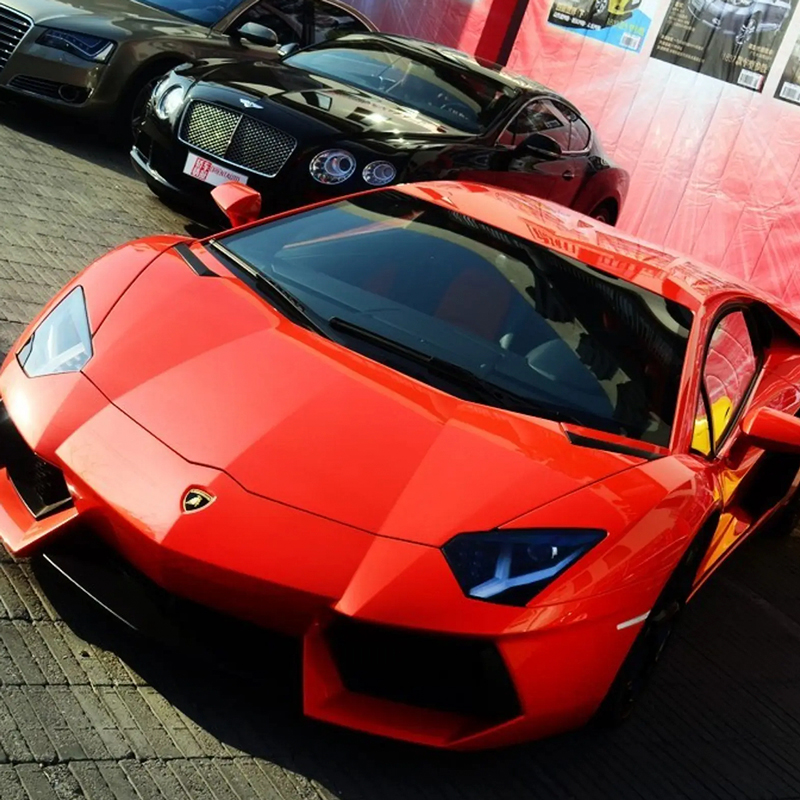 Поддержанный Lamborghini Aventador LP 700-4 2011
