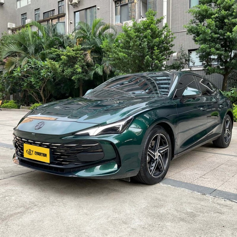 2025 MG7 1.5T 300 DCT Elegant Edition — среднеразмерный спортивный седан со спортивным дизайном в британском стиле; стильный и высокопроизводительный автомобиль с пробегом.