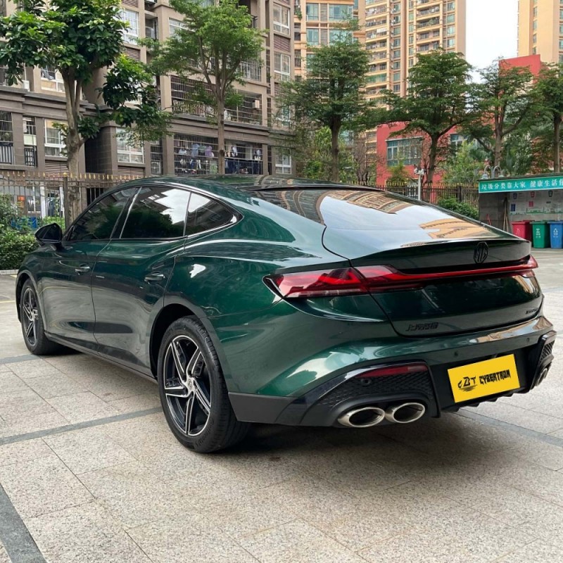 2025 MG7 1.5T 300 DCT Elegant Edition — среднеразмерный спортивный седан со спортивным дизайном в британском стиле; стильный и высокопроизводительный автомобиль с пробегом.