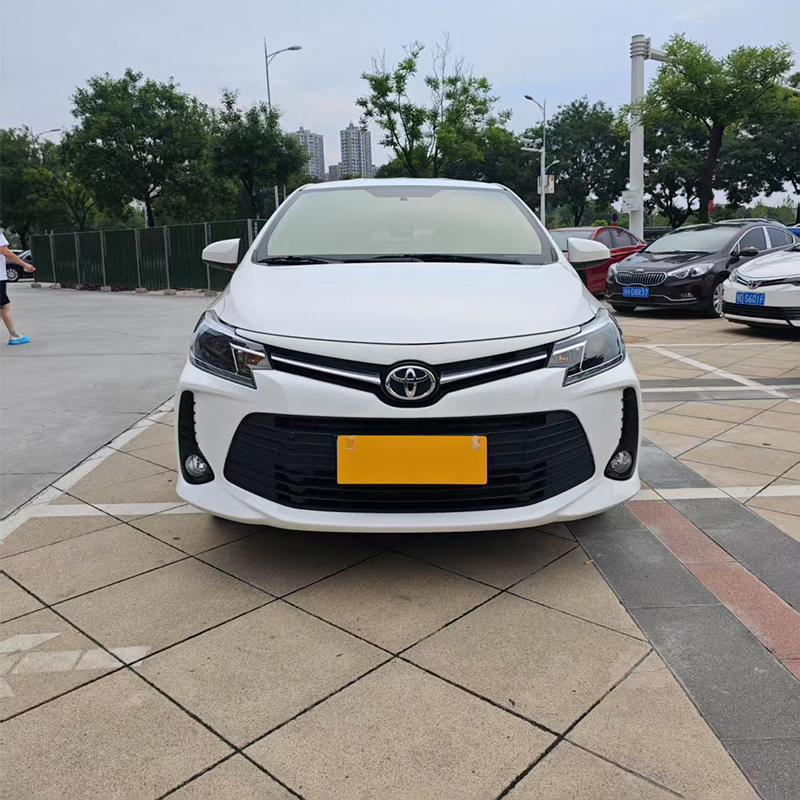 Поддержанный Toyota Vios 2022, 1.5L CVT 20th Anniversary