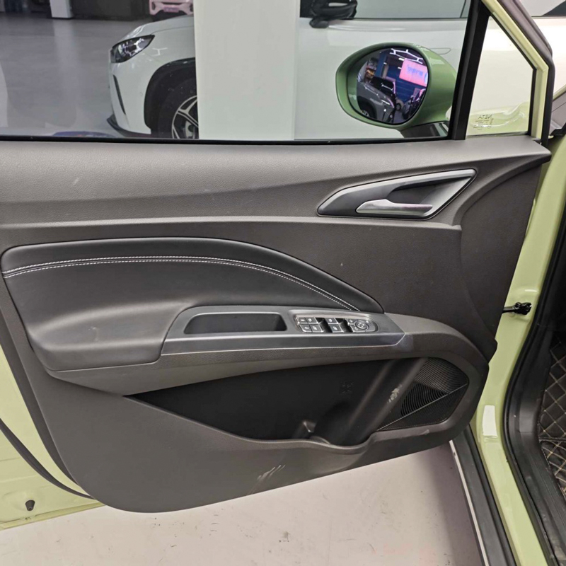 Поддержанный Neta V 2022, 400 LITE