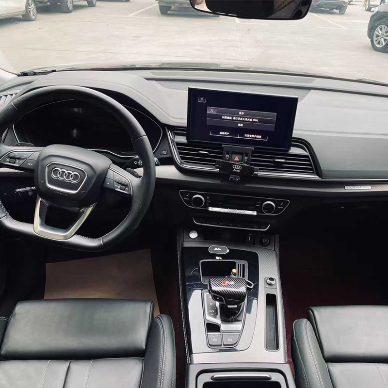 Поддержанный Audi Q5L 2022, 40T Luxury Elegance