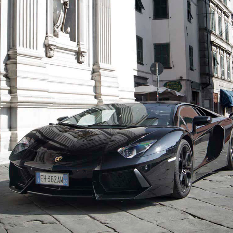 Поддержанный Lamborghini Aventador LP 700-4 2011