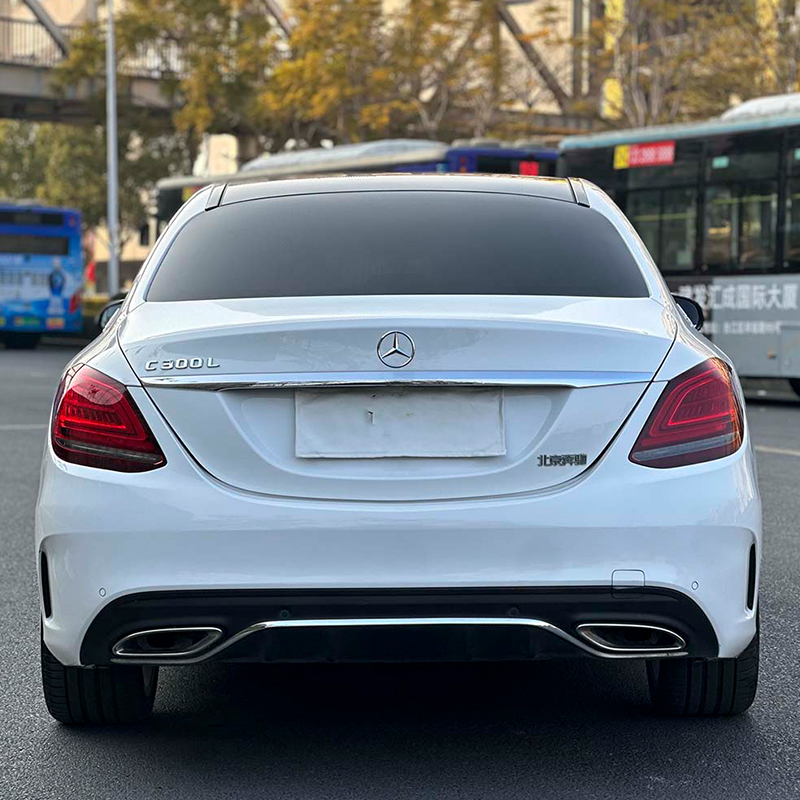 Поддержанный Mercedes-Benz C300 2019, C 300 L Sport