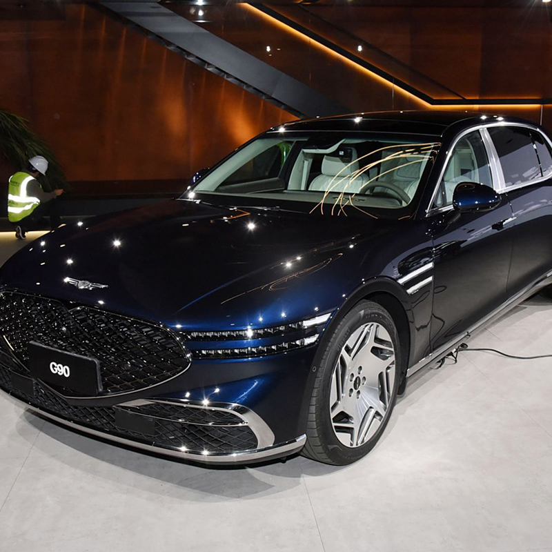 Поддержанный Genesis G90 2023, 3.5T 4WD Executive LWB