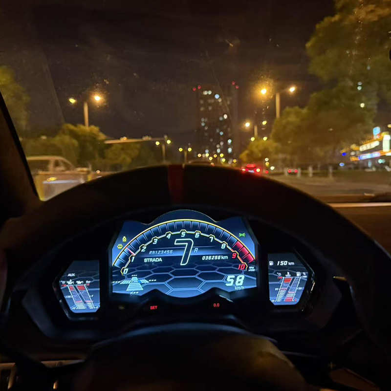 Поддержанный Lamborghini Aventador LP 700-4 2011